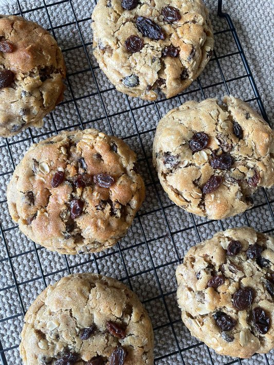 Oatmeal Raisin Cookies