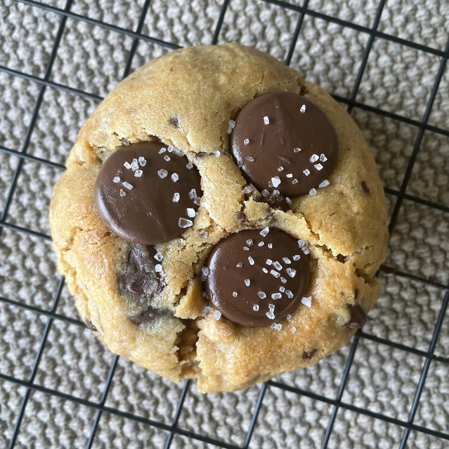 8 Assorted Cookies